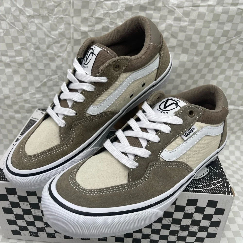 Vans Men’s Rowan
Walnut Sneakers 
VN0A5JIC1NU Tan and White Sneakers - Picture 7 of 16